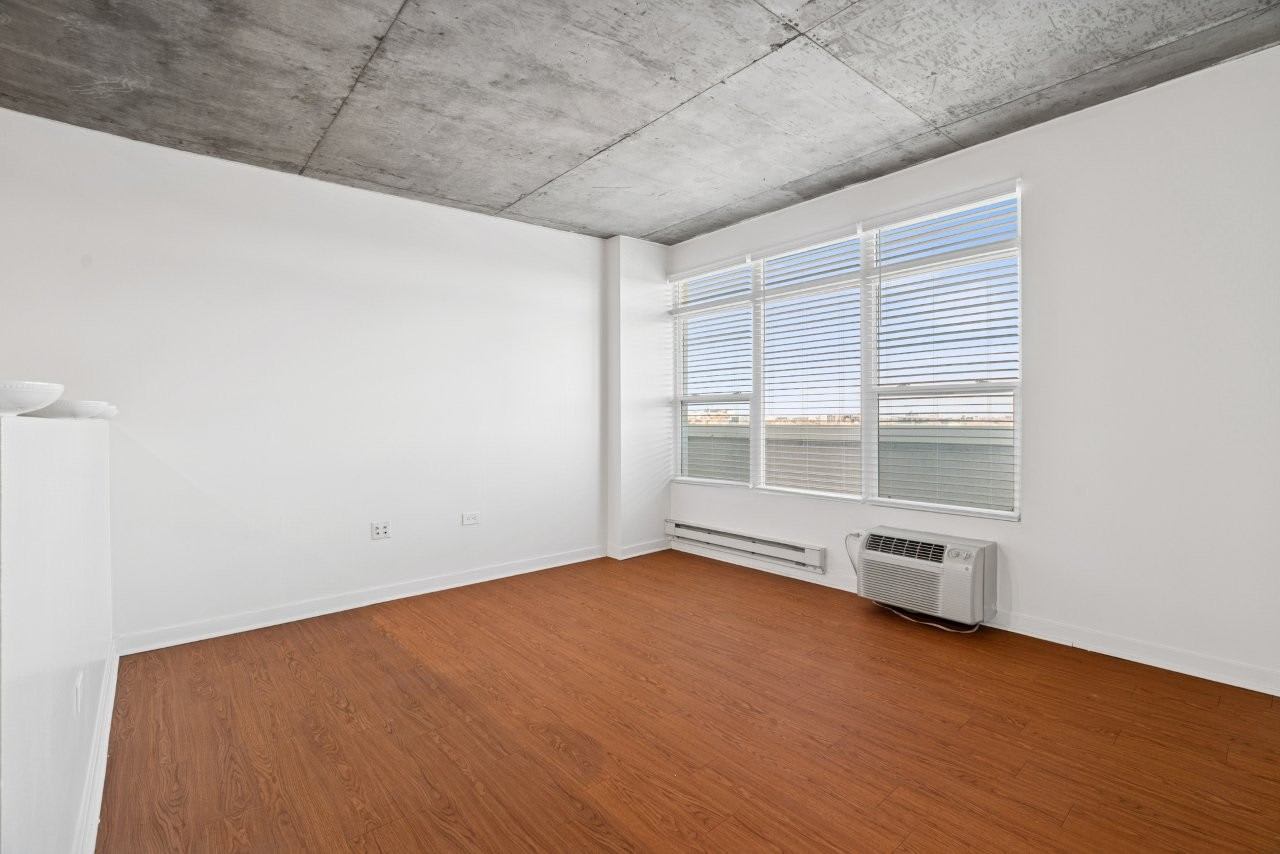 Residences at Capitol Heights – photo 2