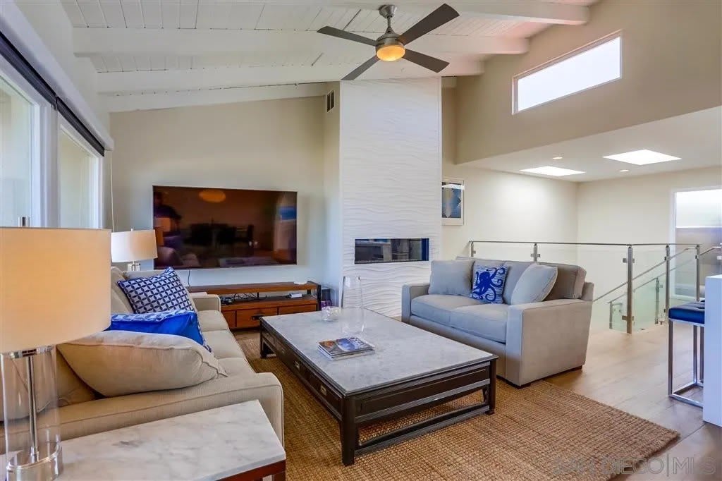 429 S Sierra Ave – photo 4
