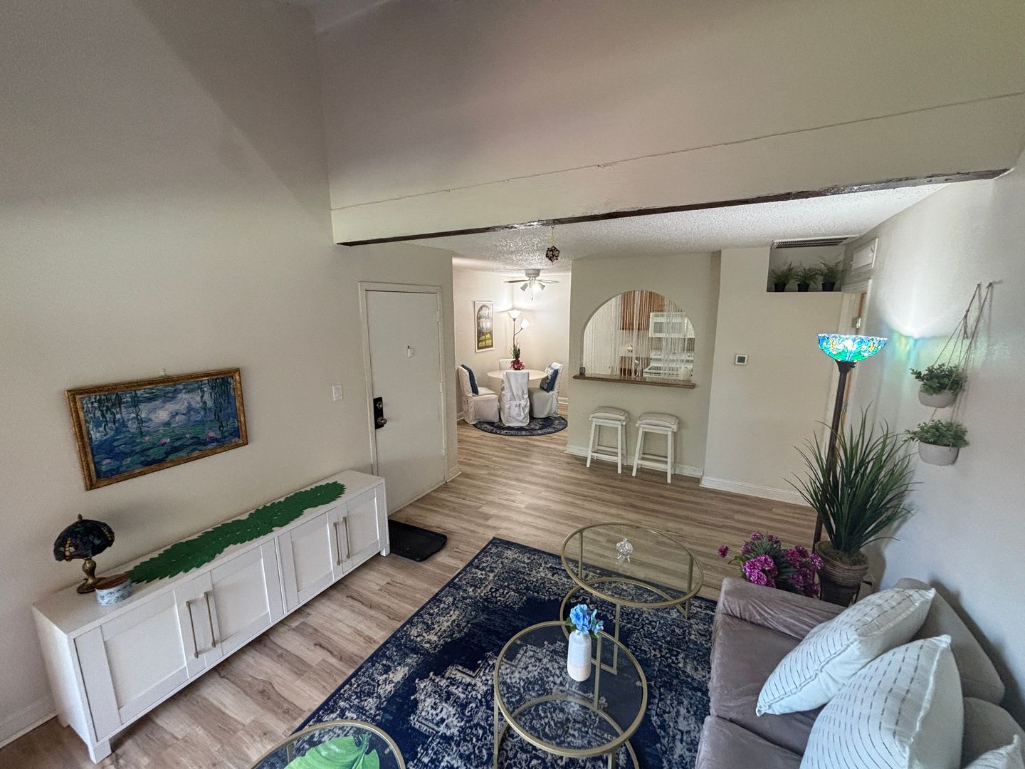 Fully Furnished 1Bed/1Bath Condo in Central Las Vegas Near UNLV – photo 4