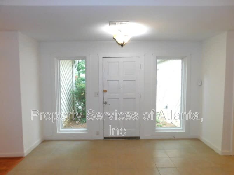 1710 Pine Rd – photo 3