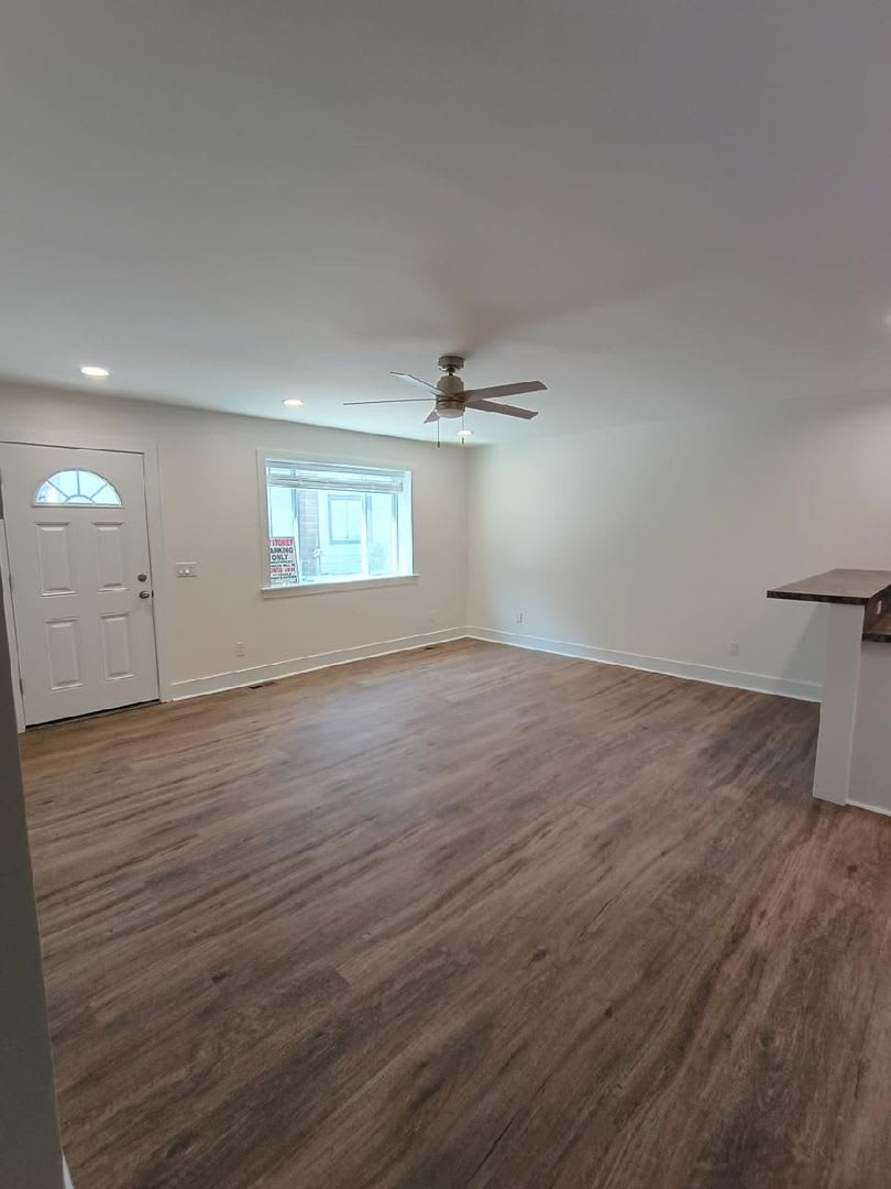 808 Sherman St. – photo 2