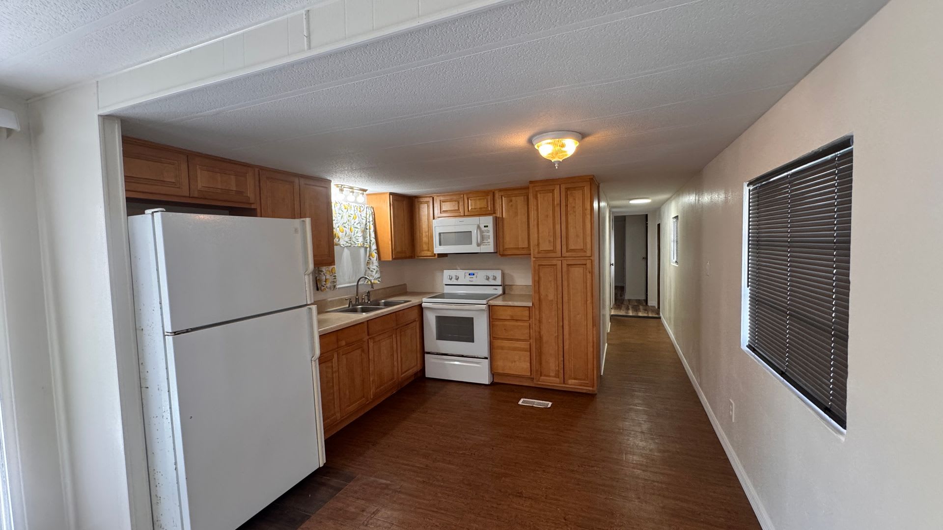 The Shire Mobile Home Ne Palm Bay For Rent – photo 4