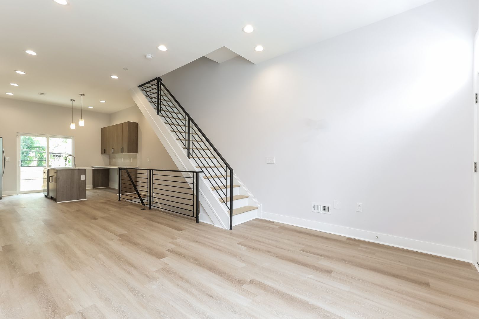 1440 S Fallon – photo 4