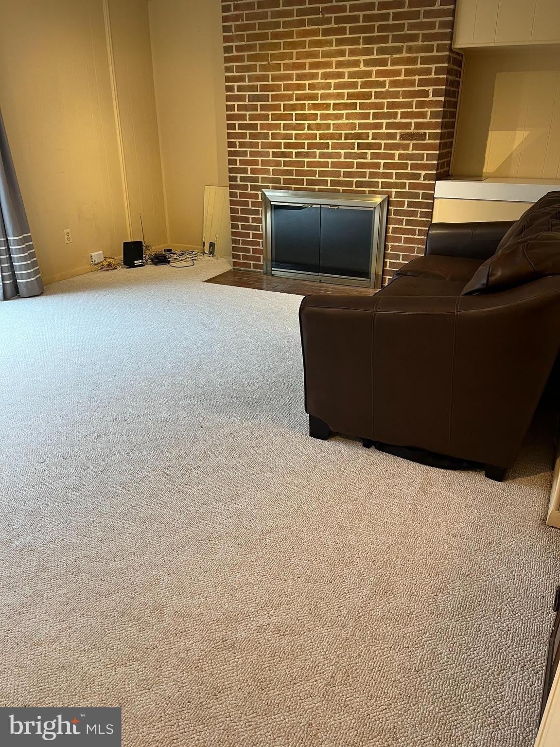 147 EAST Street NE – photo 2