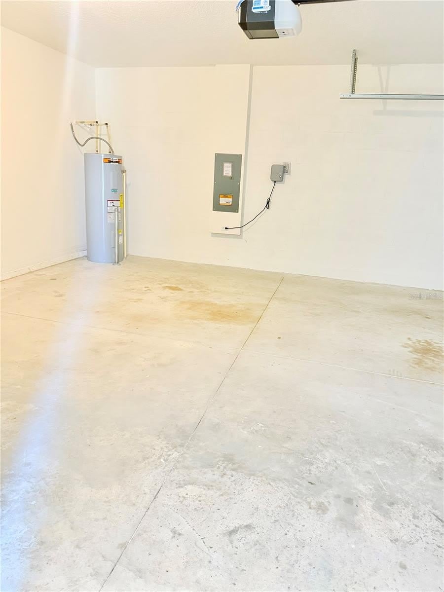 2646 ANGEL FALLS Drive – photo 4