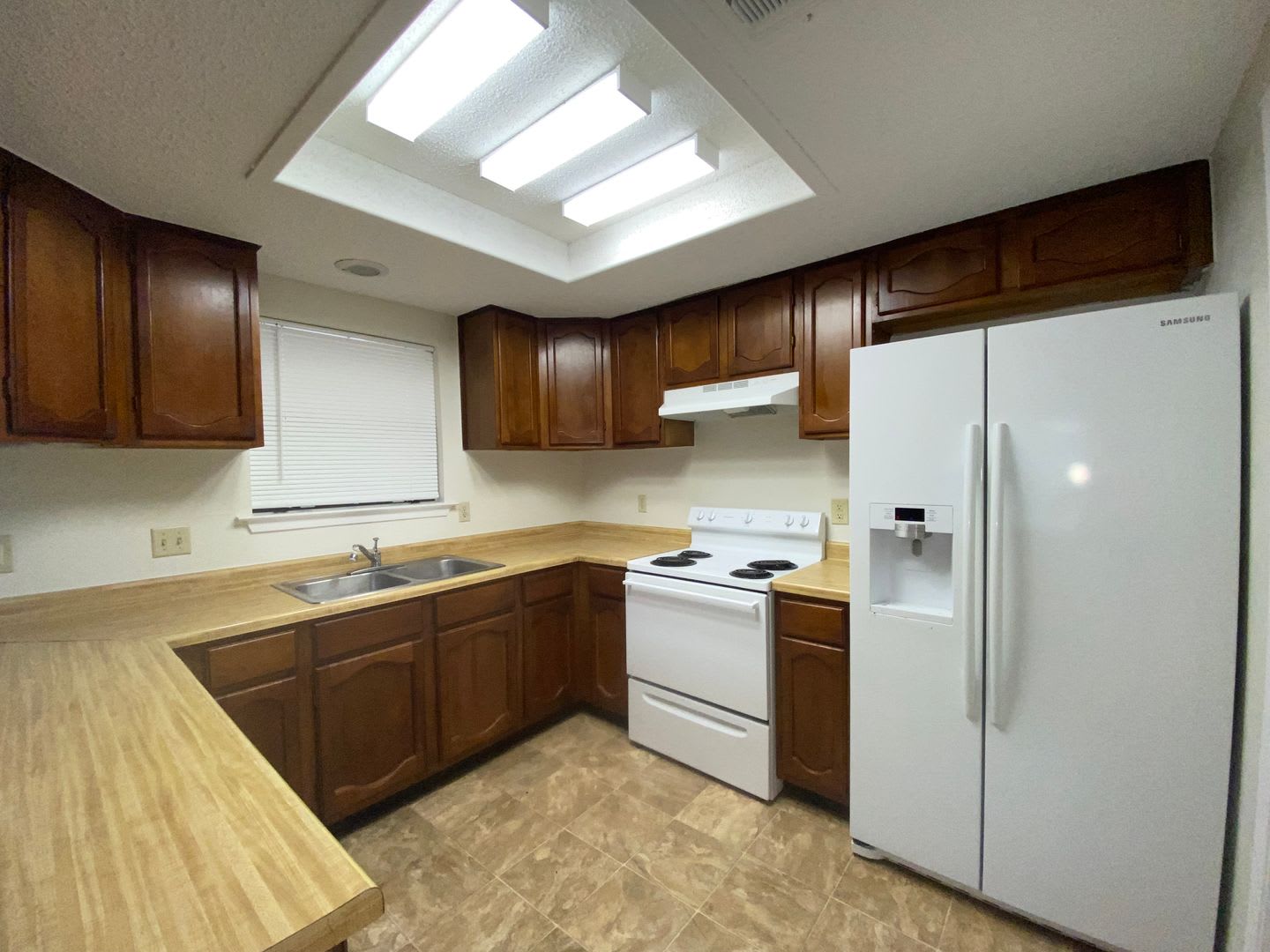 Brentwood Oaks Subdivision – photo 4