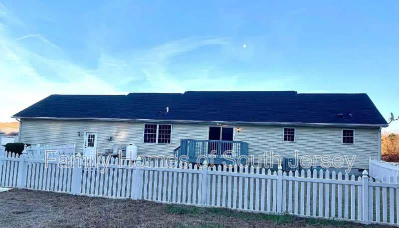 25900 Country Meadows Dr – photo 2