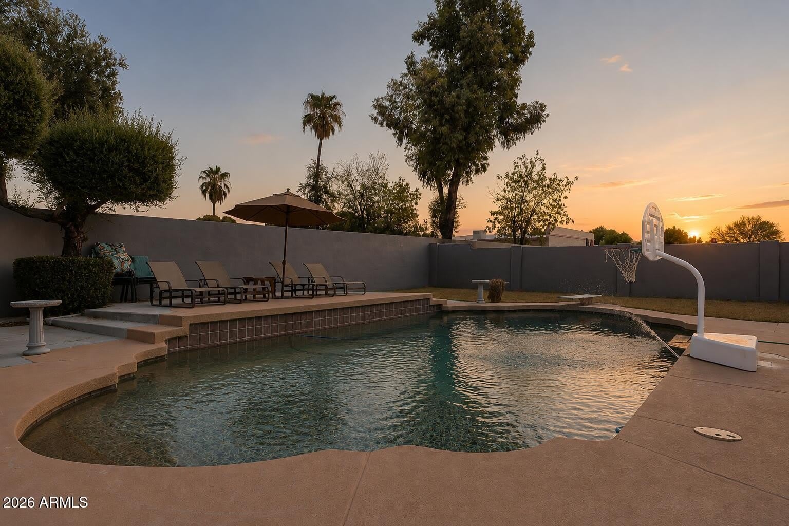 4026 W WILLOW Avenue – photo 1