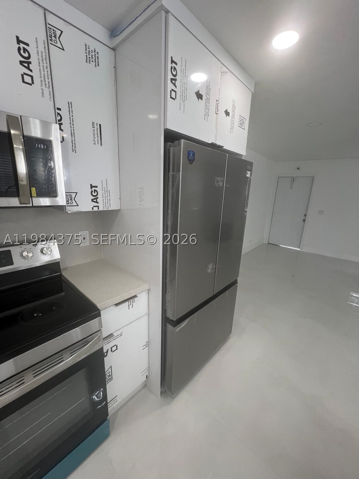 361 NW 16th St – photo 5