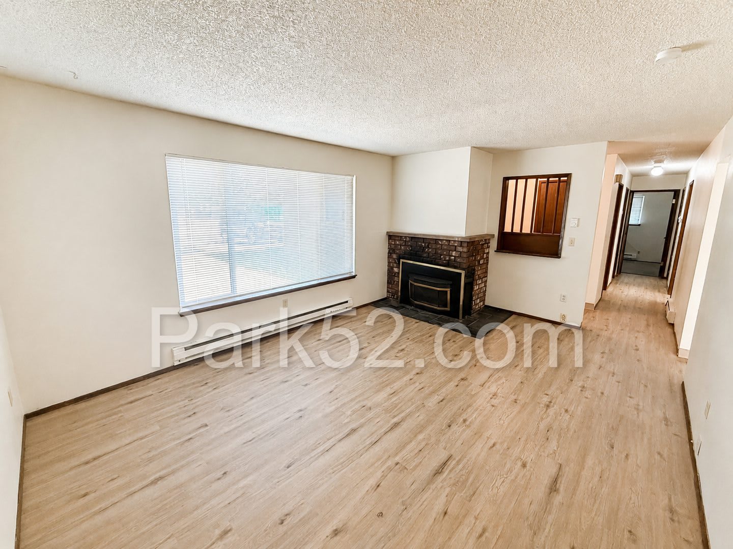 3 bedroom Single Family Rambler in Spanaway – photo 3