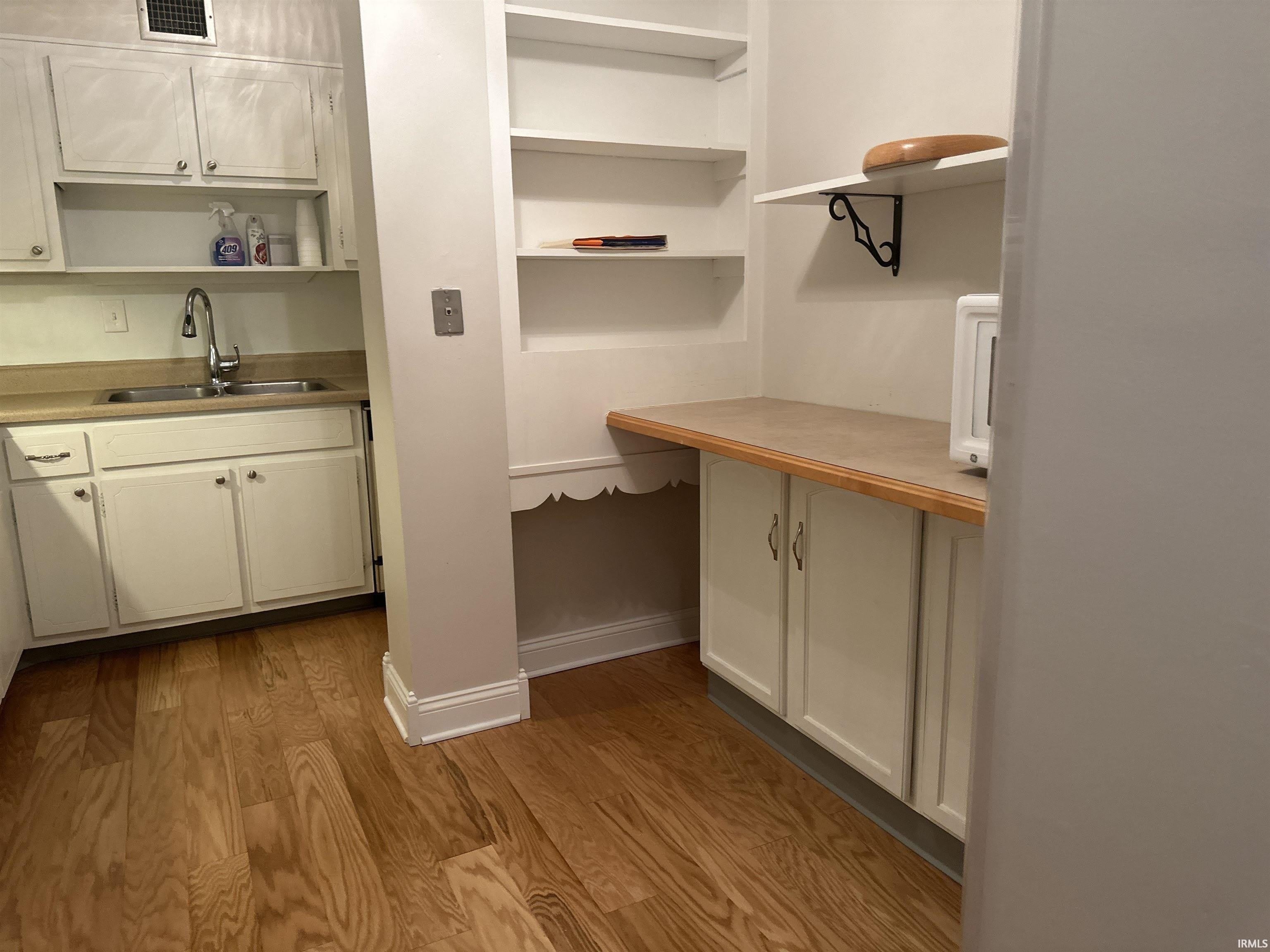1100 Erie Avenue – photo 3