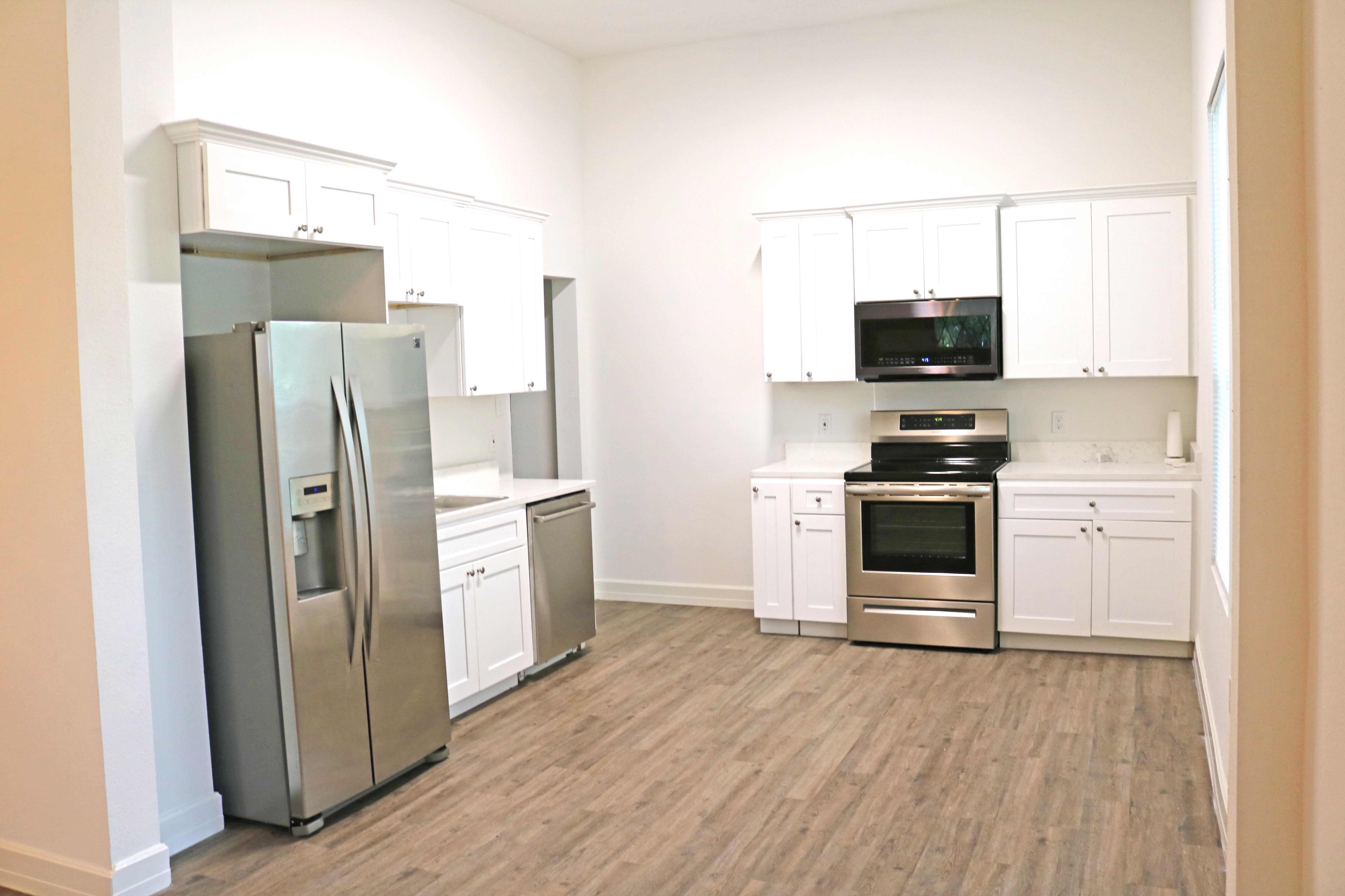 2120 Monterey Street – photo 5