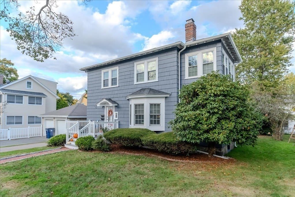 135 Russett Rd – photo 2