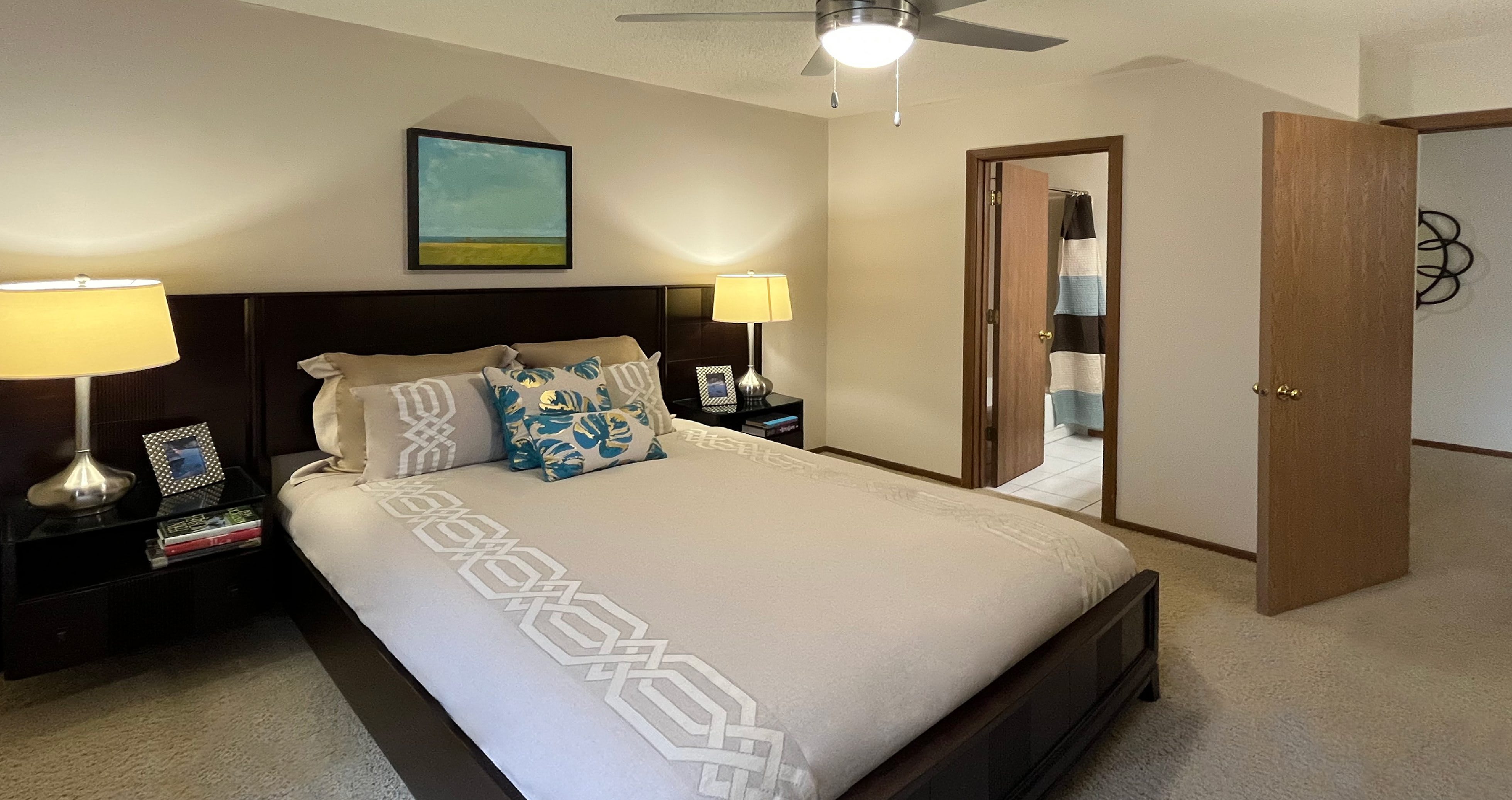 Lionshead Apartments – photo 5