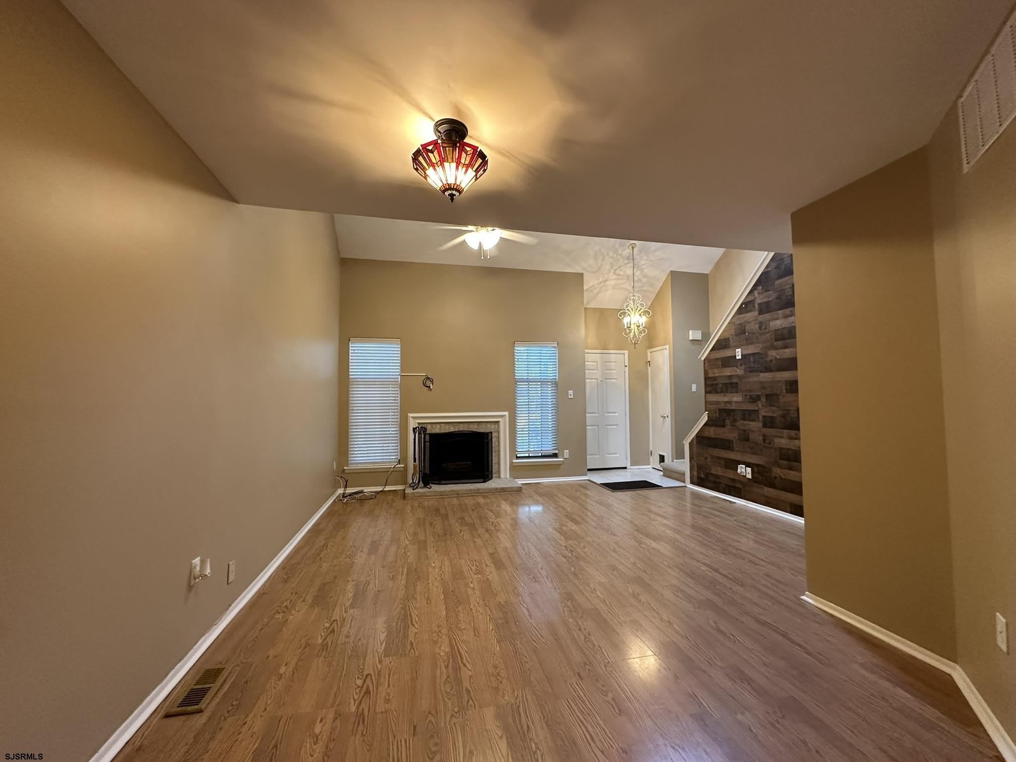 1201 N Main Street – photo 3