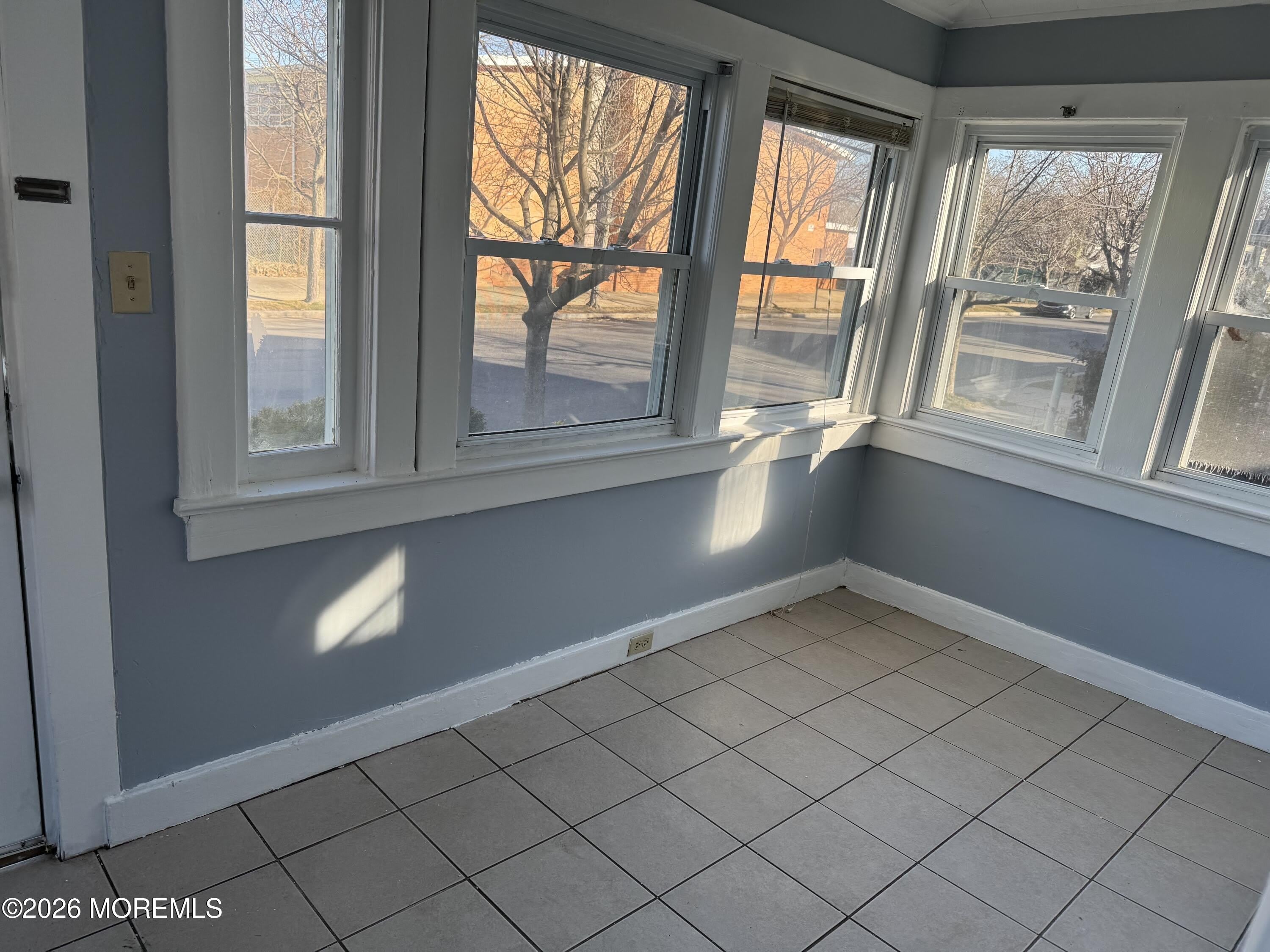 811 Central Avenue – photo 4