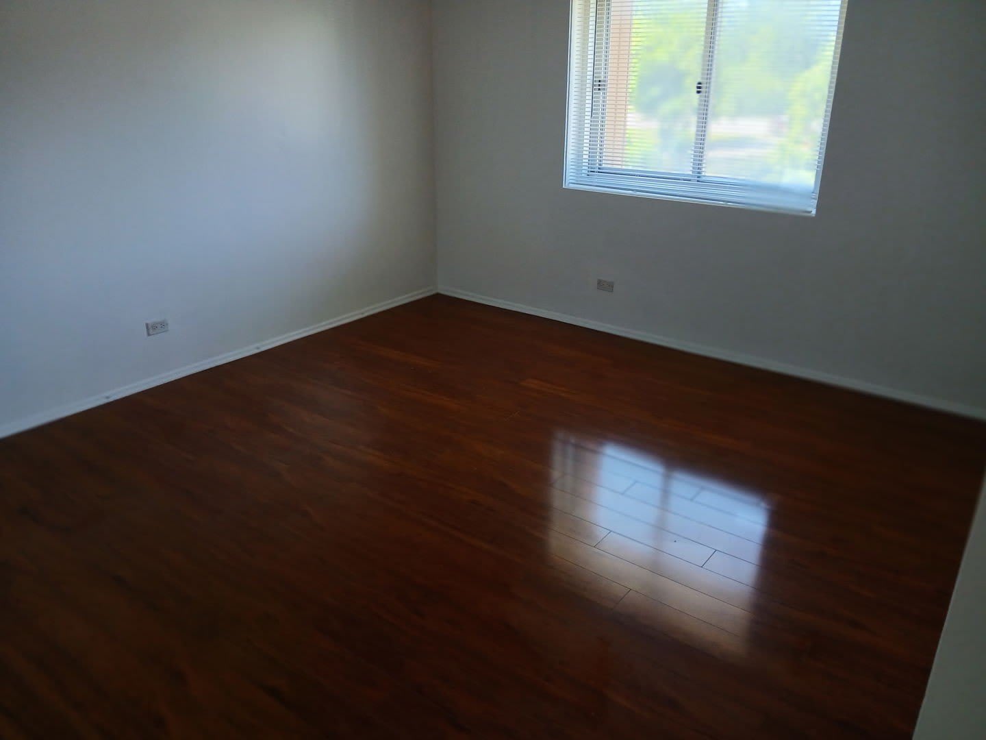 3223 W Parkway Drive – photo 5