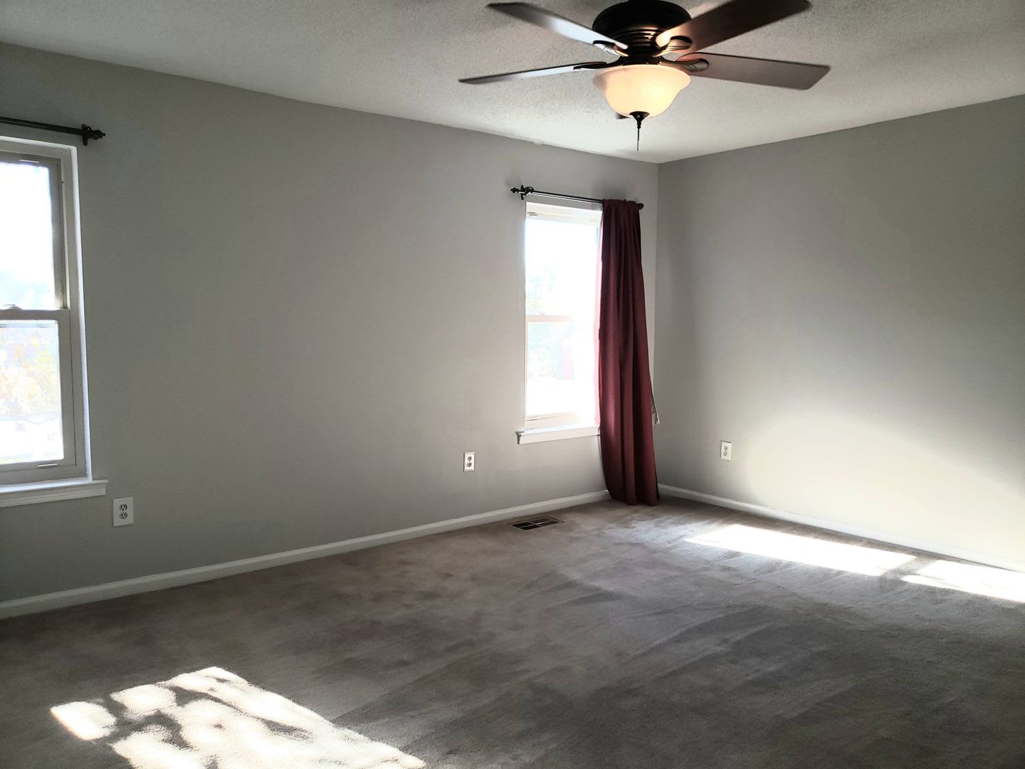Vaughn Rd Convenient! – photo 4