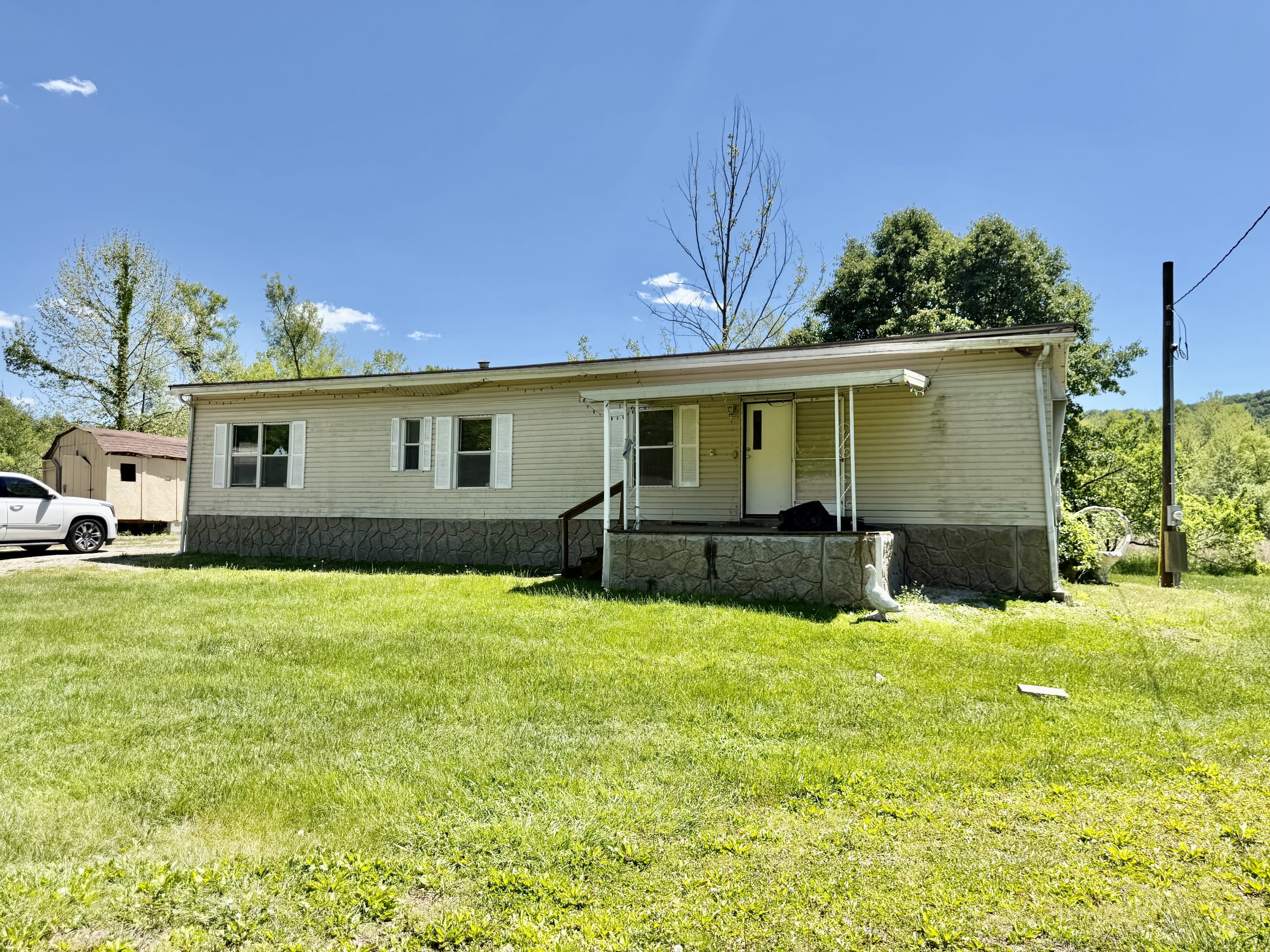 4617 U.S. 60 West – photo 1