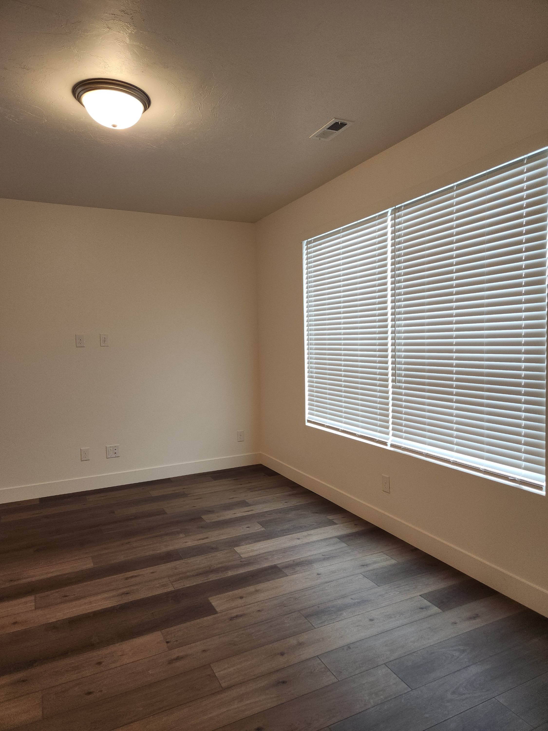 924 South 850 West – photo 5