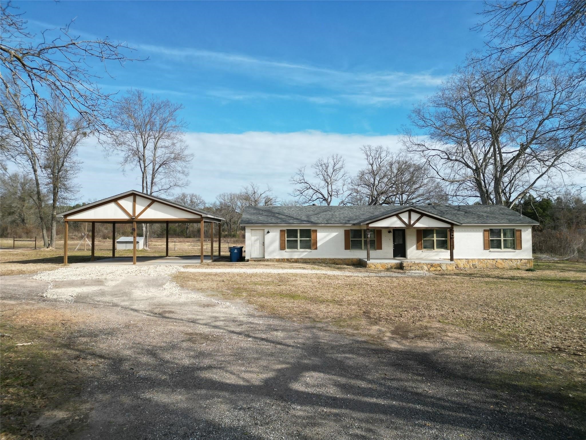 12817 US Highway 175 E – photo 2