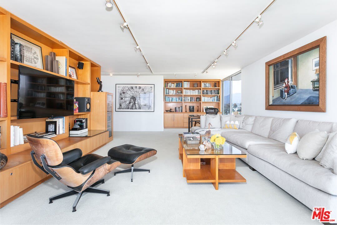 535 Ocean Ave – photo 4