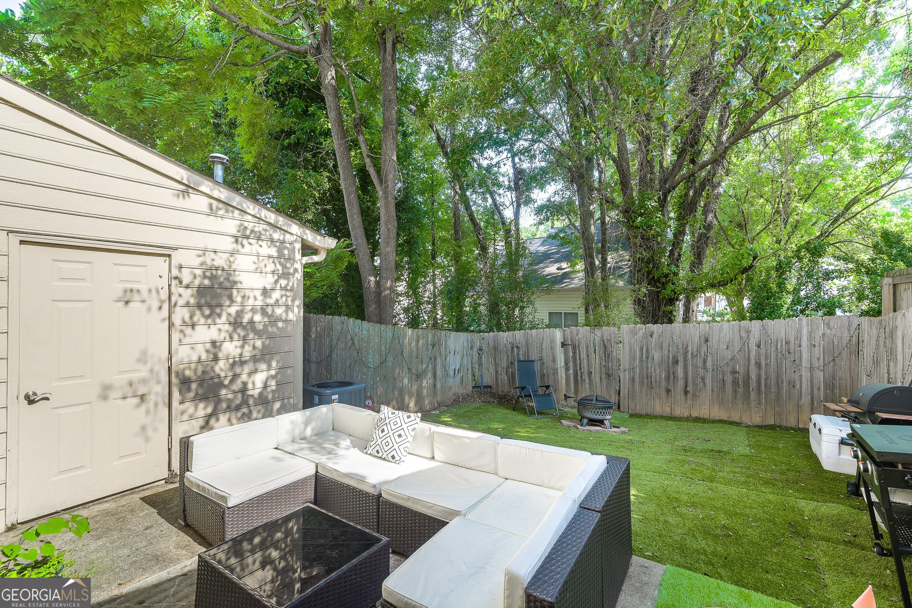 1022 Oaks Parkway SE – photo 5