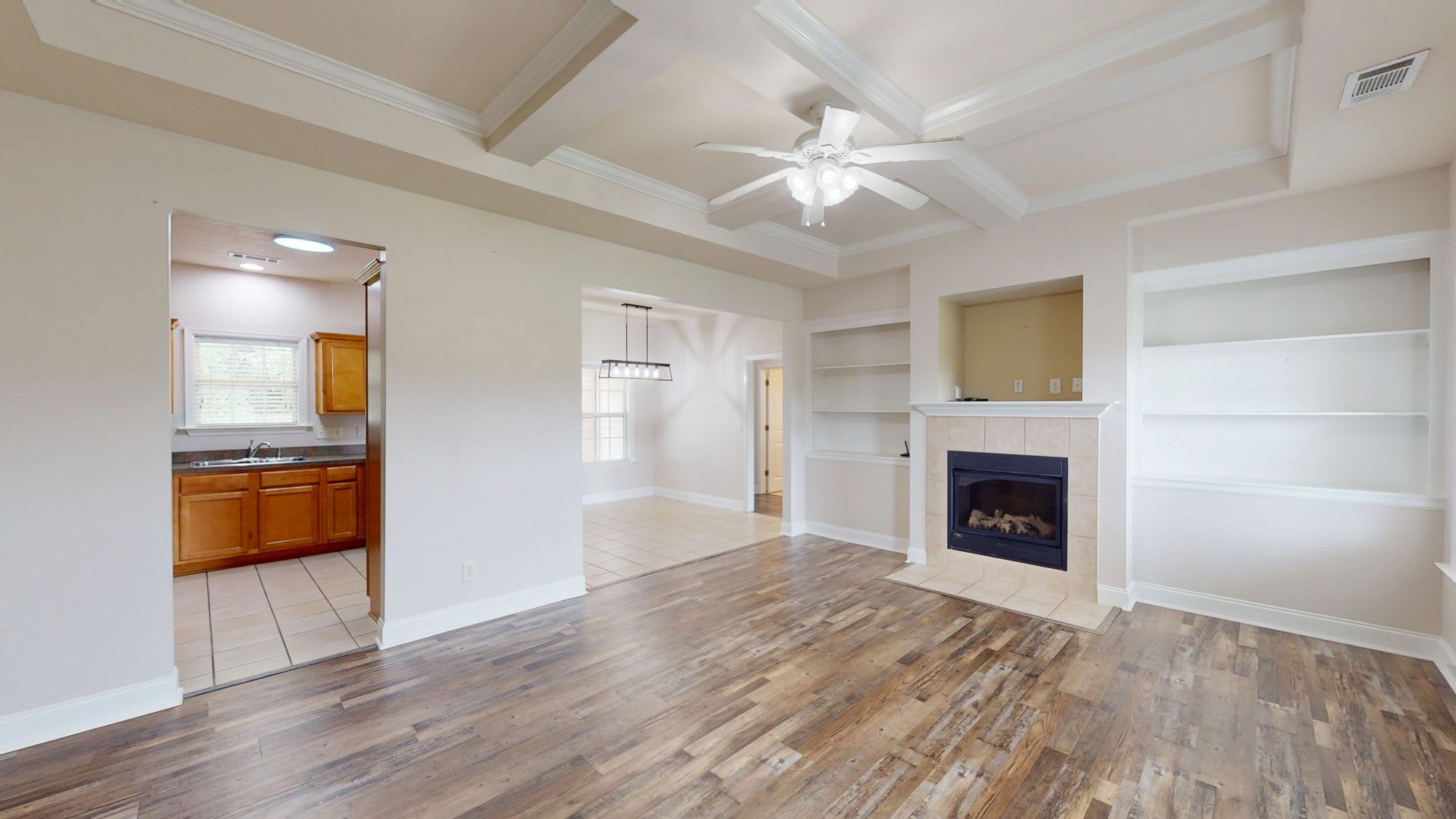 Beautiful 3 Bed 2 Bath Home In Deatsville Pine Level School District – photo 4