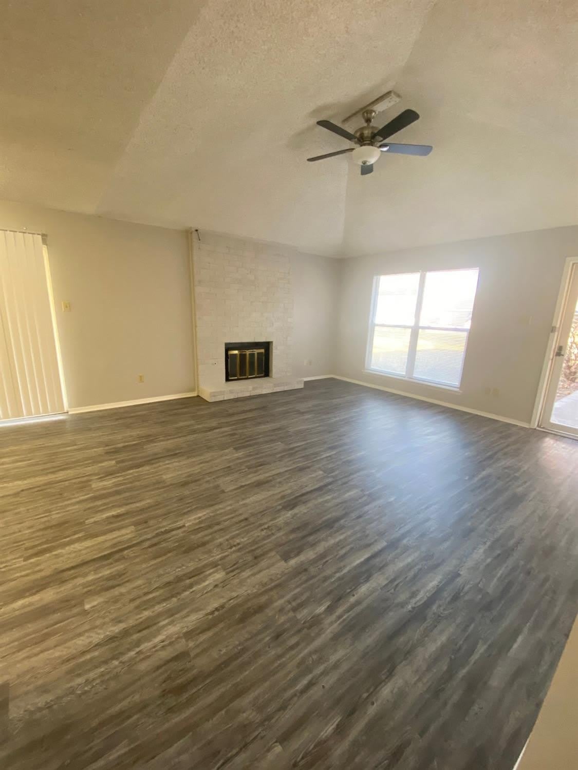 5609 Dartmouth Street – photo 3