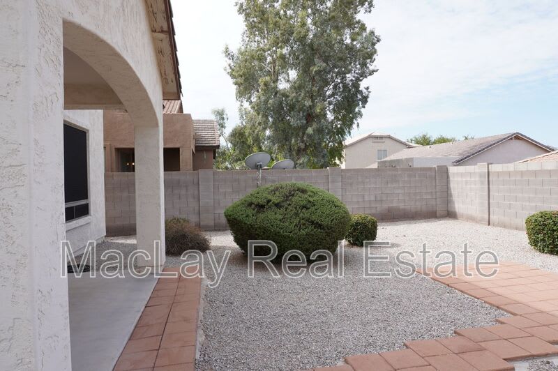 4230 S Mariposa dr – photo 4
