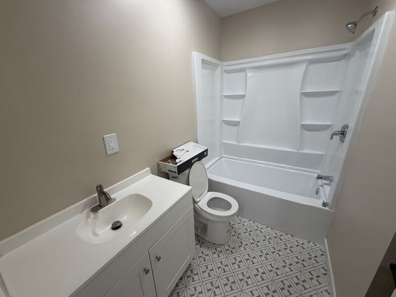251 West 5th Ave – photo 5