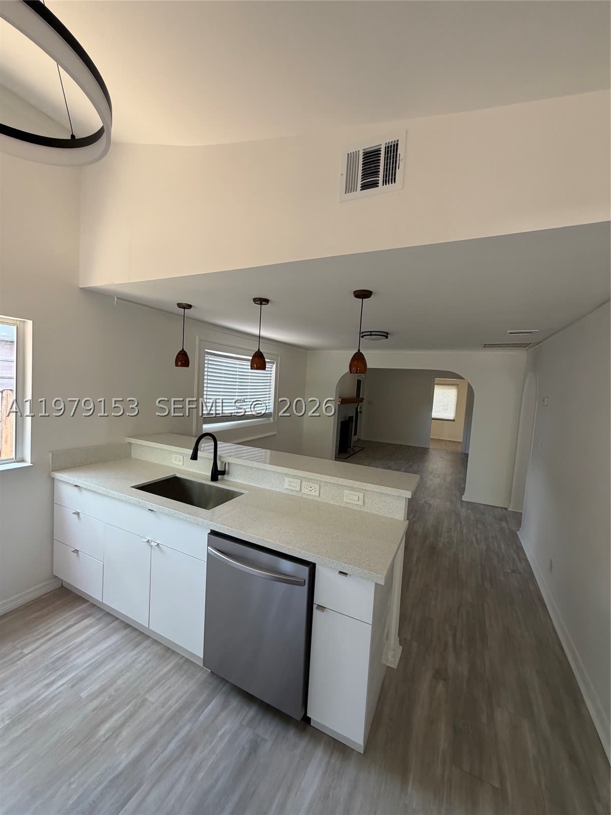 1640 Funston St – photo 5