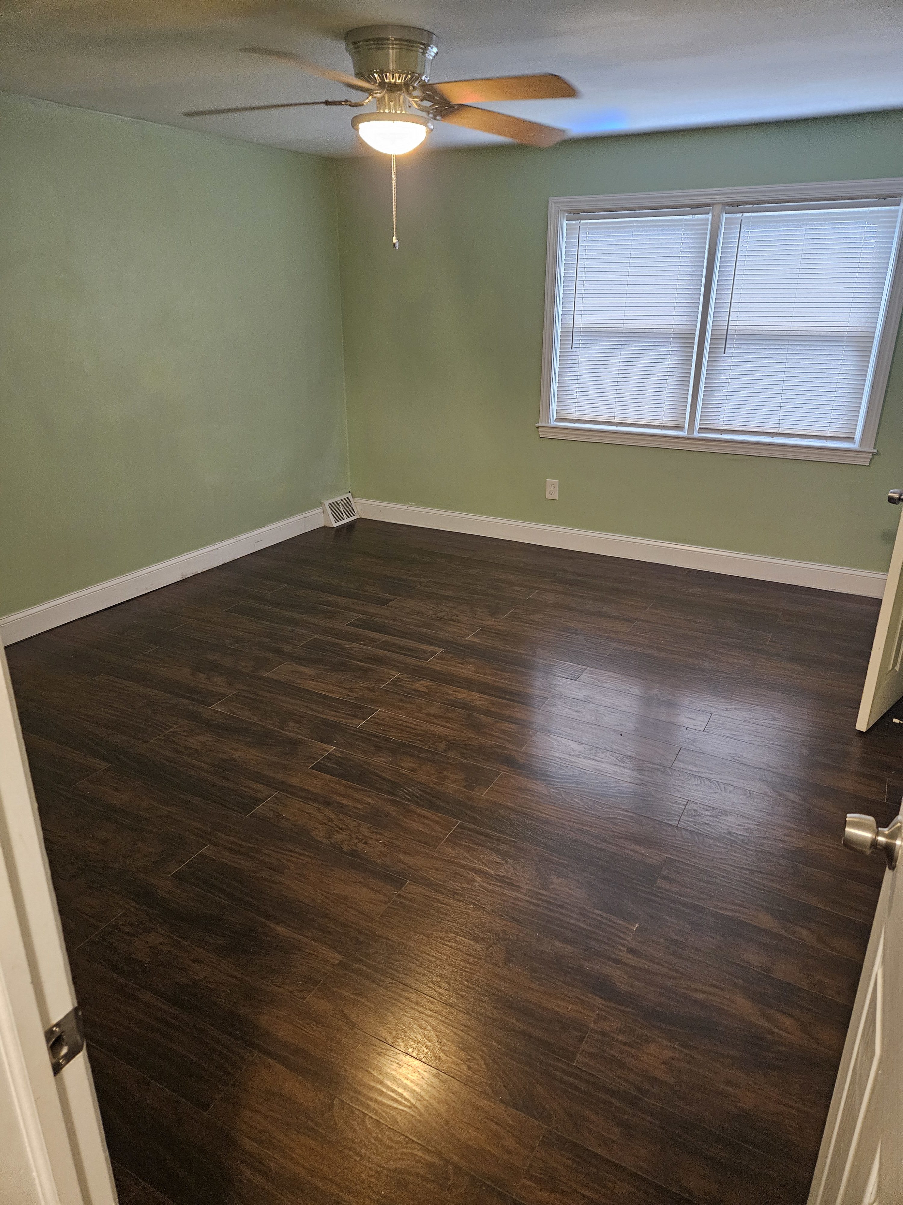 412 East Basin Street – photo 2