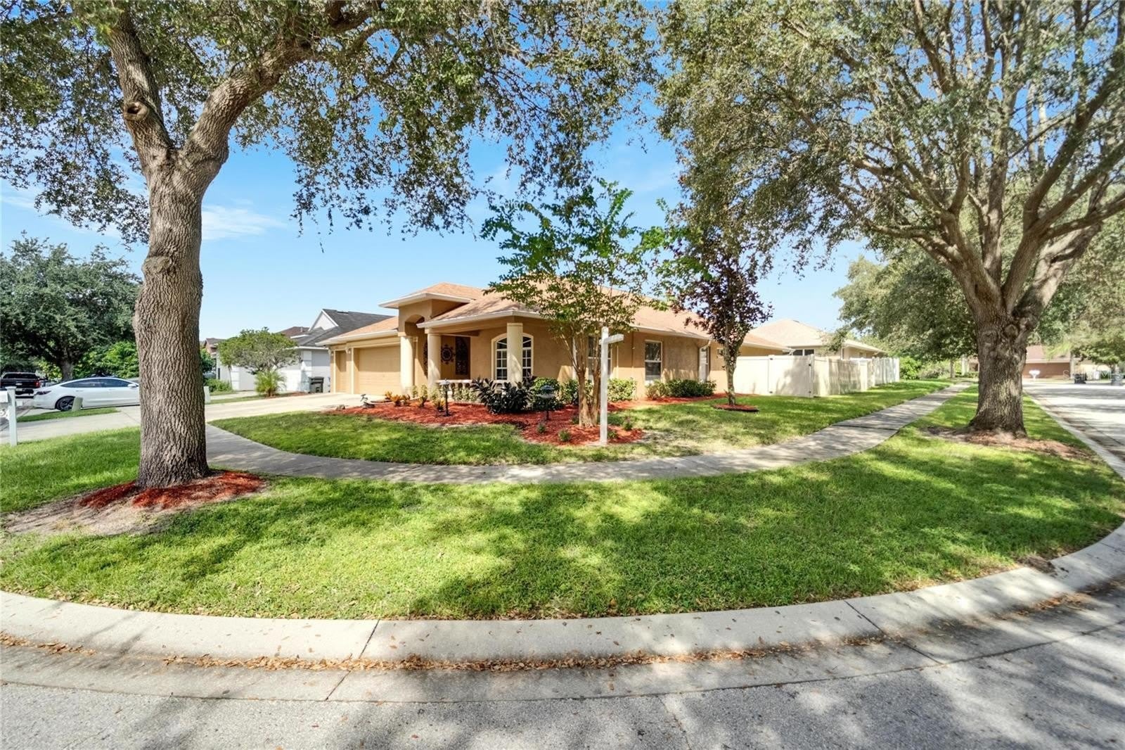 12739 STANDBRIDGE Drive – photo 2