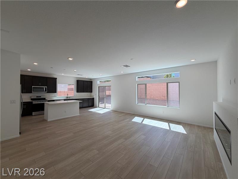 10021 Cooper Mountain Street – photo 5