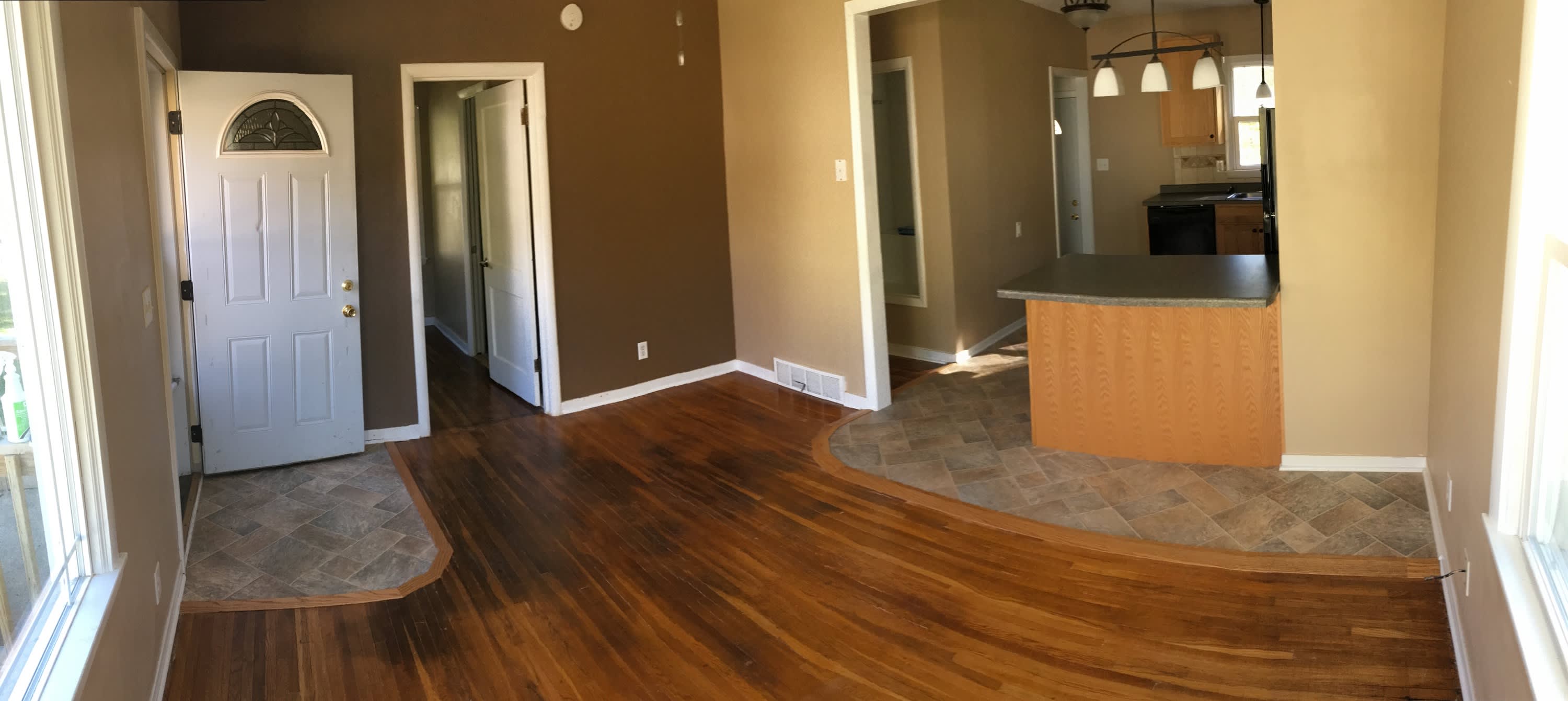 1100 Elizabeth Ave Se – photo 3