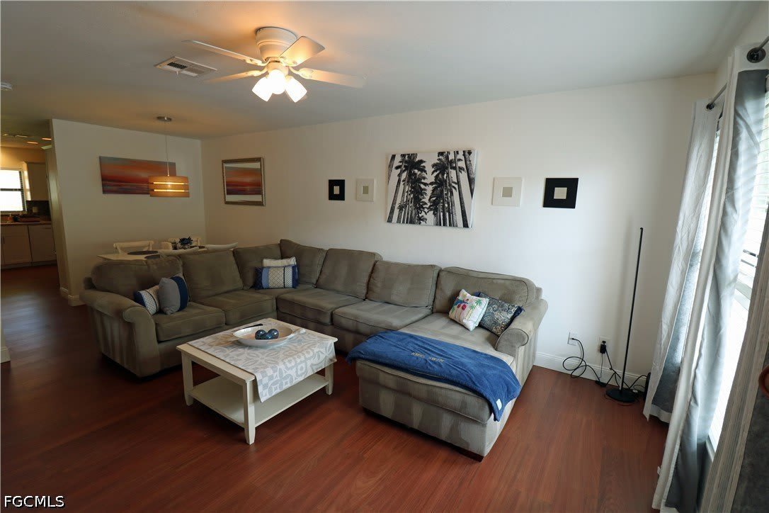 9639 Eaton Gardens Lane – photo 3