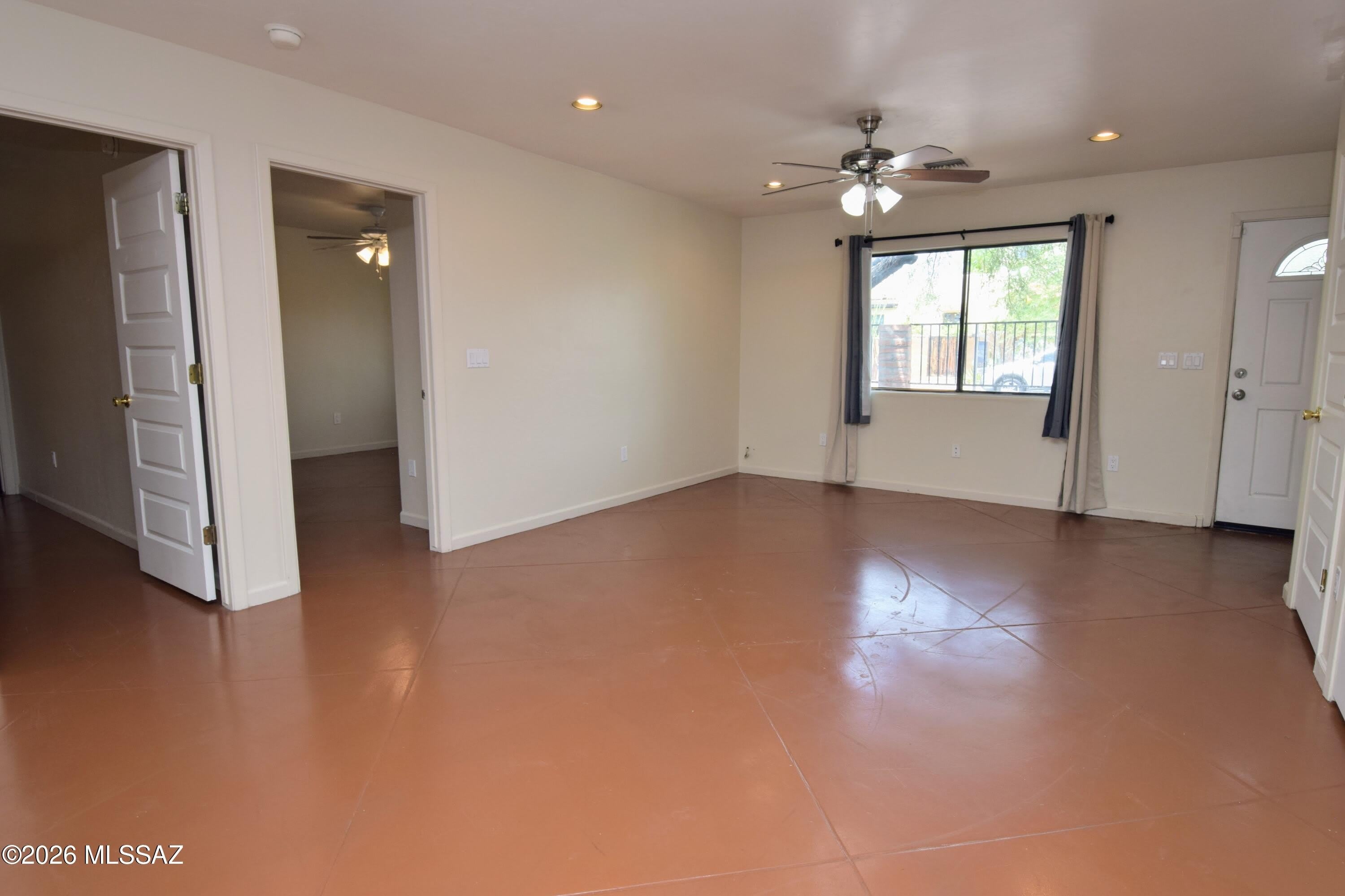 203 S Cherry Avenue – photo 3