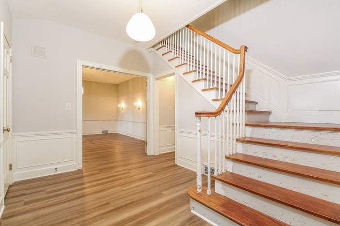 3332 West Harvard Boulevard Northwest – photo 4