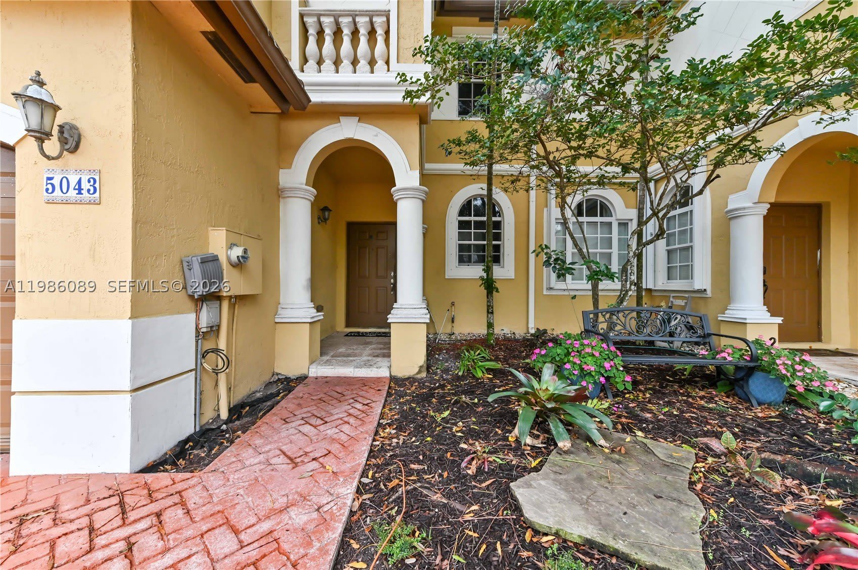 5043 SW 140th Ter – photo 5
