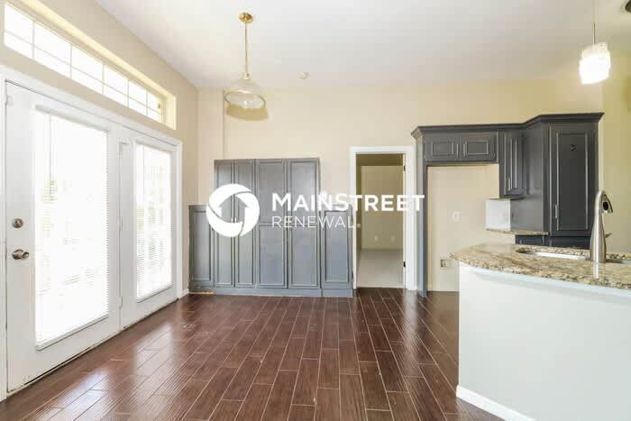 1808 Fairmont Lane – photo 4