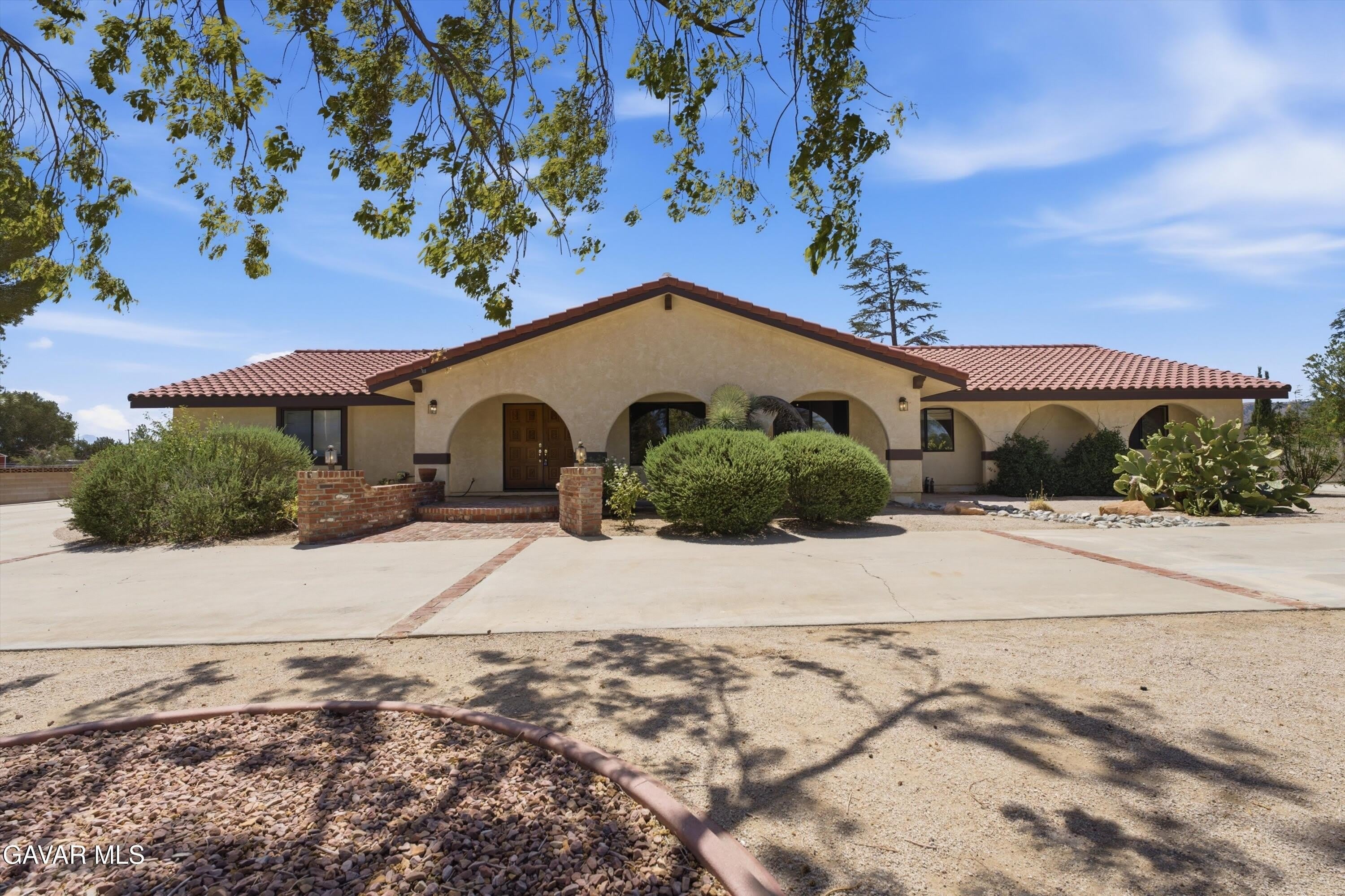 4548 W Avenue K12 – photo 3