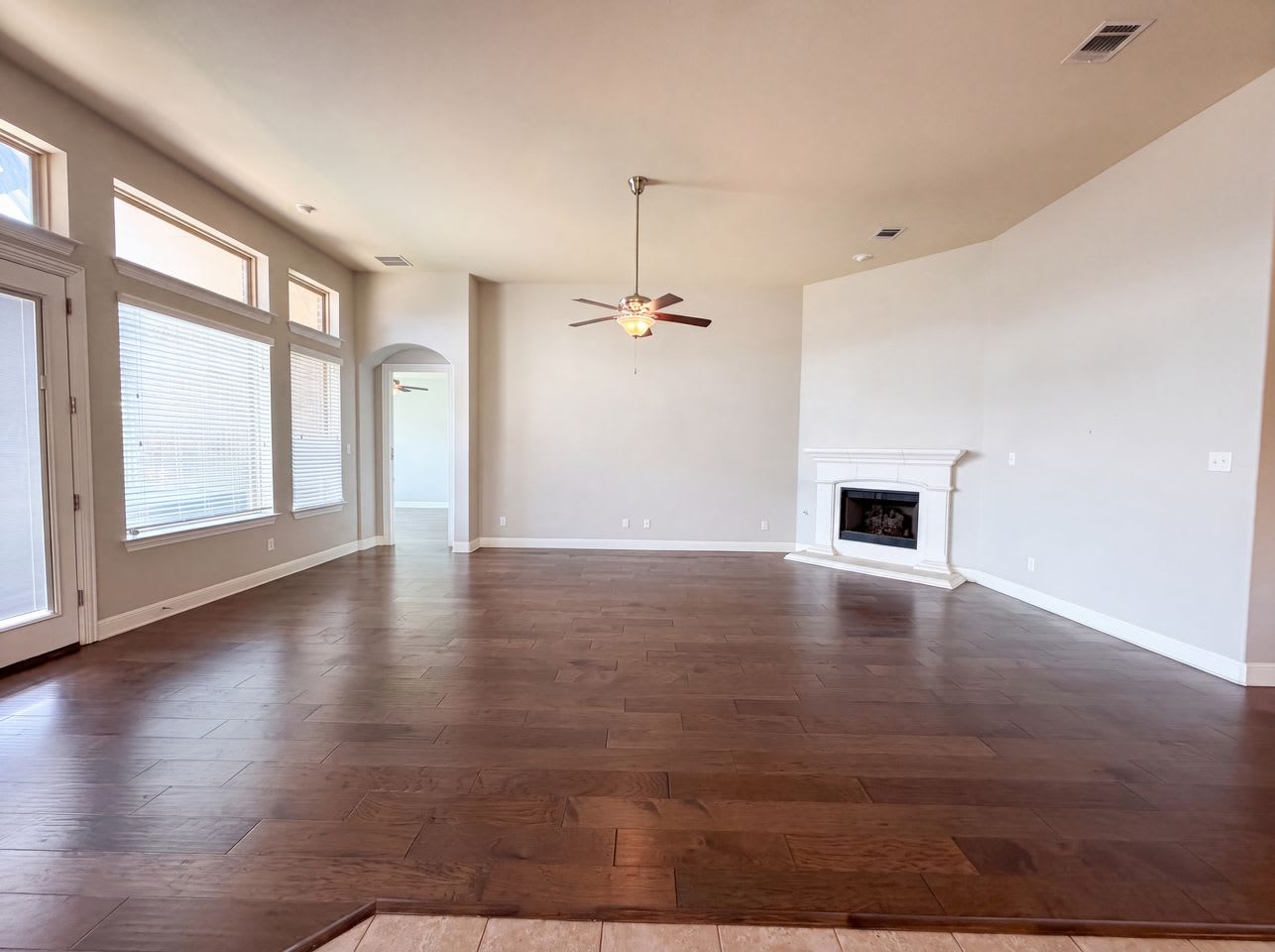 123 Bluehaw Dr – photo 2