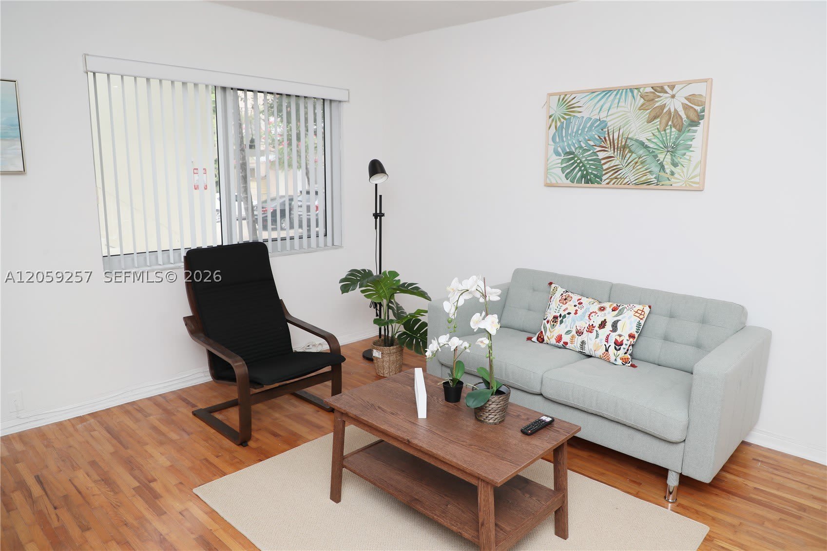 215 Antilla Ave – photo 2