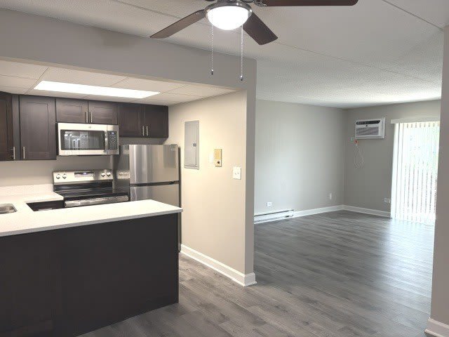 230 Springhill Drive – photo 2