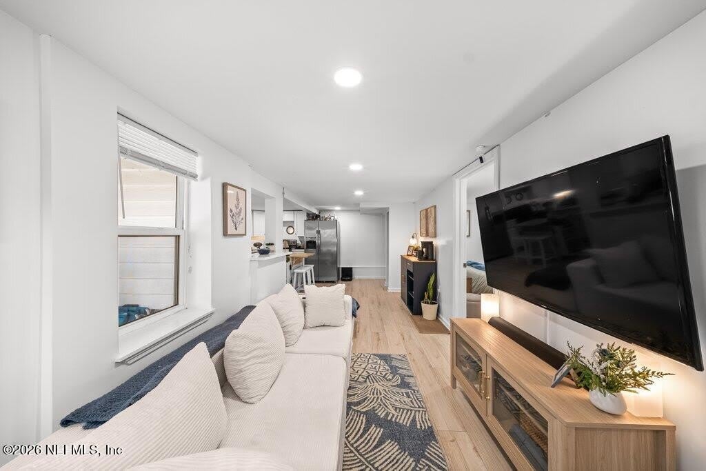 457 7Th Avenue S – photo 5