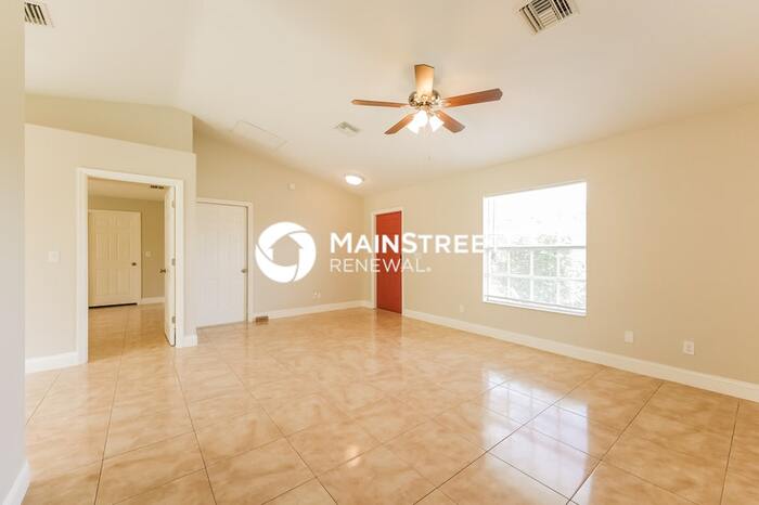 4110 20Th Street Southwest – photo 2