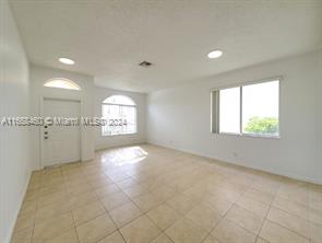 3704 Woodfield Court – photo 3