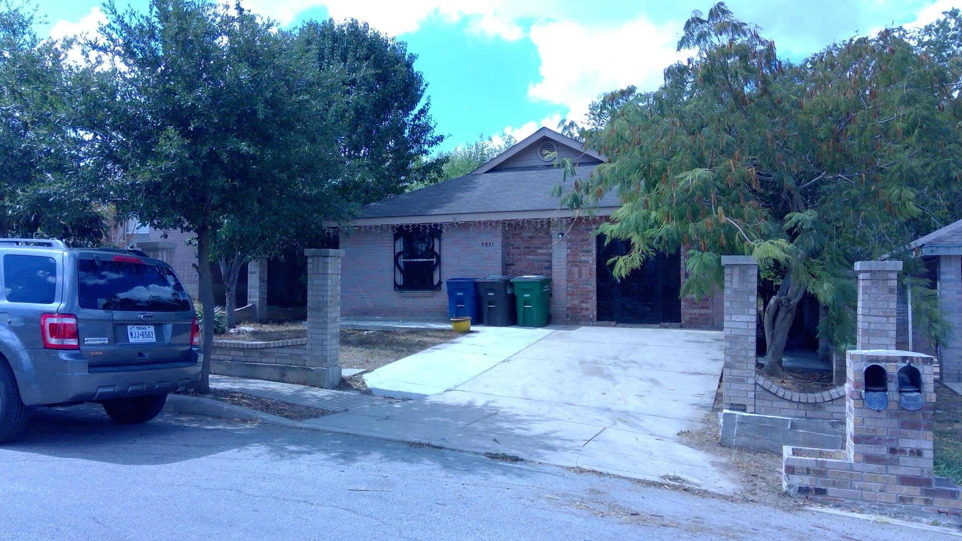 Ready For Move In – photo 1