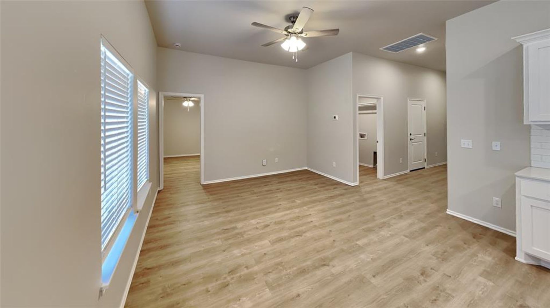 Luxury New 3 Bedroom 2 Bathroom Home In Piedmont Schools Neighborhood Park Basketball Court – photo 4